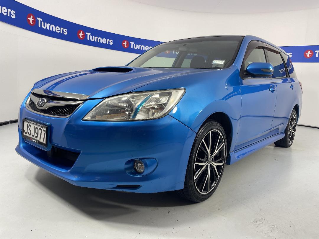 Photo '3' of Subaru Exiga Photo '3' of Subaru Exiga