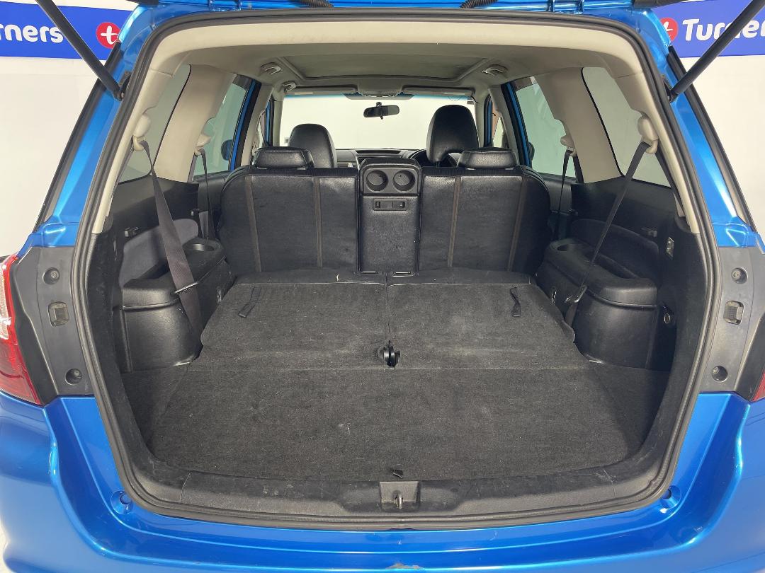 Photo '12' of Subaru Exiga Photo '12' of Subaru Exiga