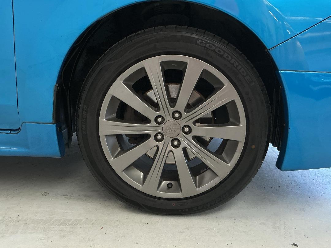 Photo '9' of Subaru Exiga