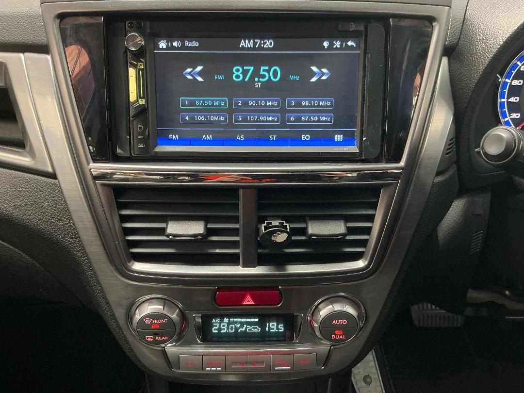 Photo '18' of Subaru Exiga