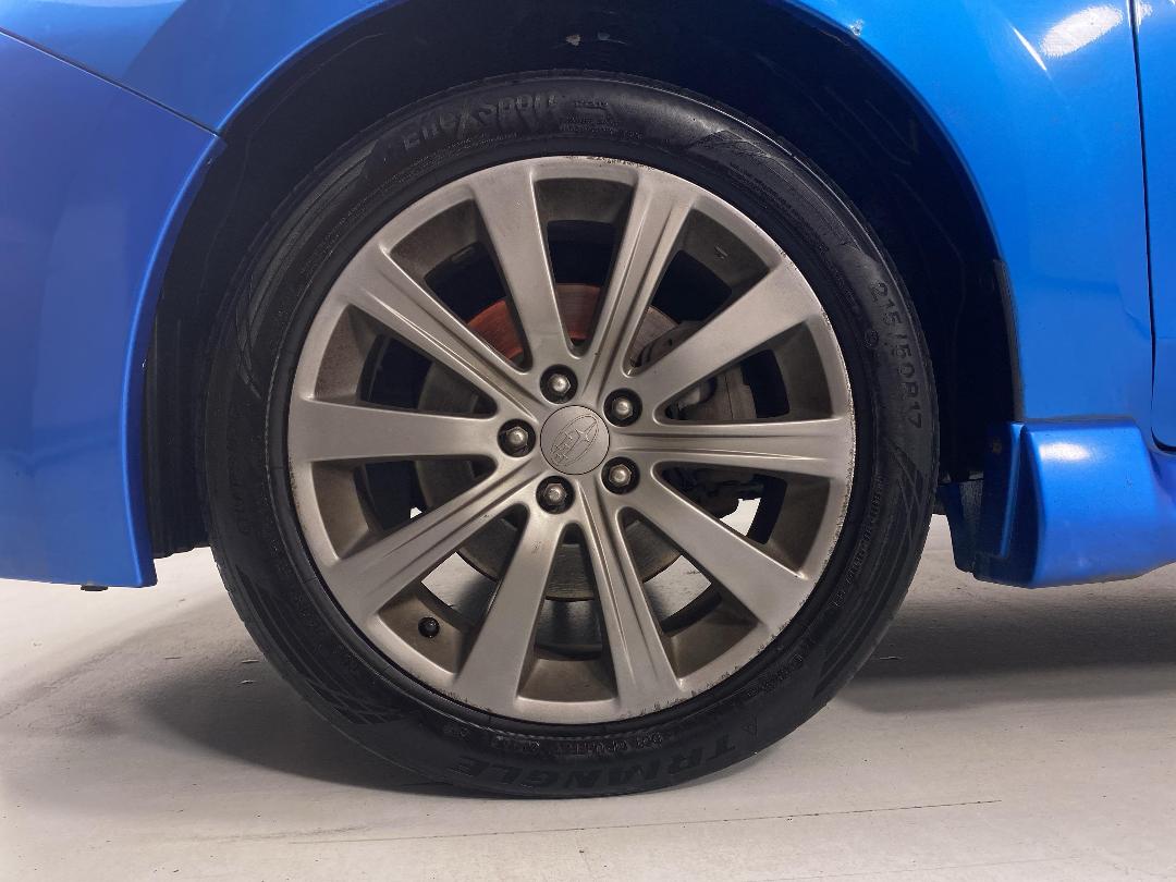 Photo '10' of Subaru Exiga