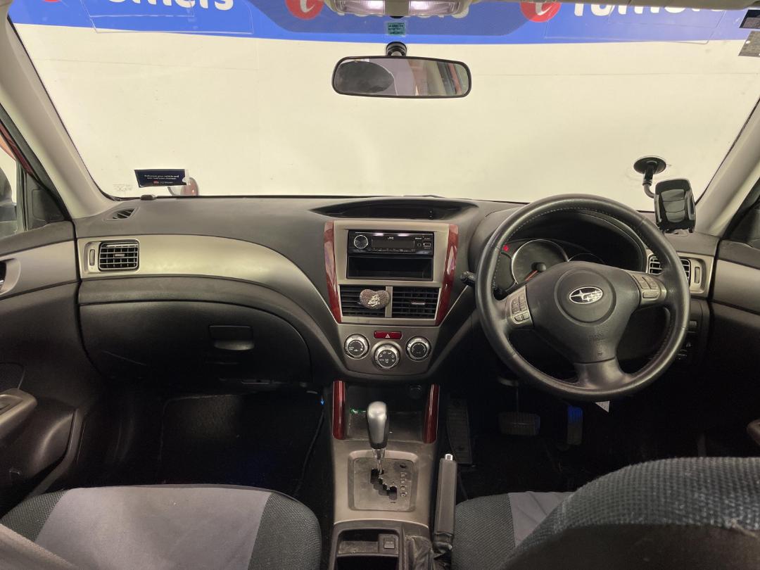 Photo '15' of Subaru Forester Photo '15' of Subaru Forester