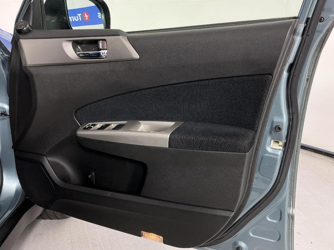 Photo '15' of Subaru Forester Photo '15' of Subaru Forester