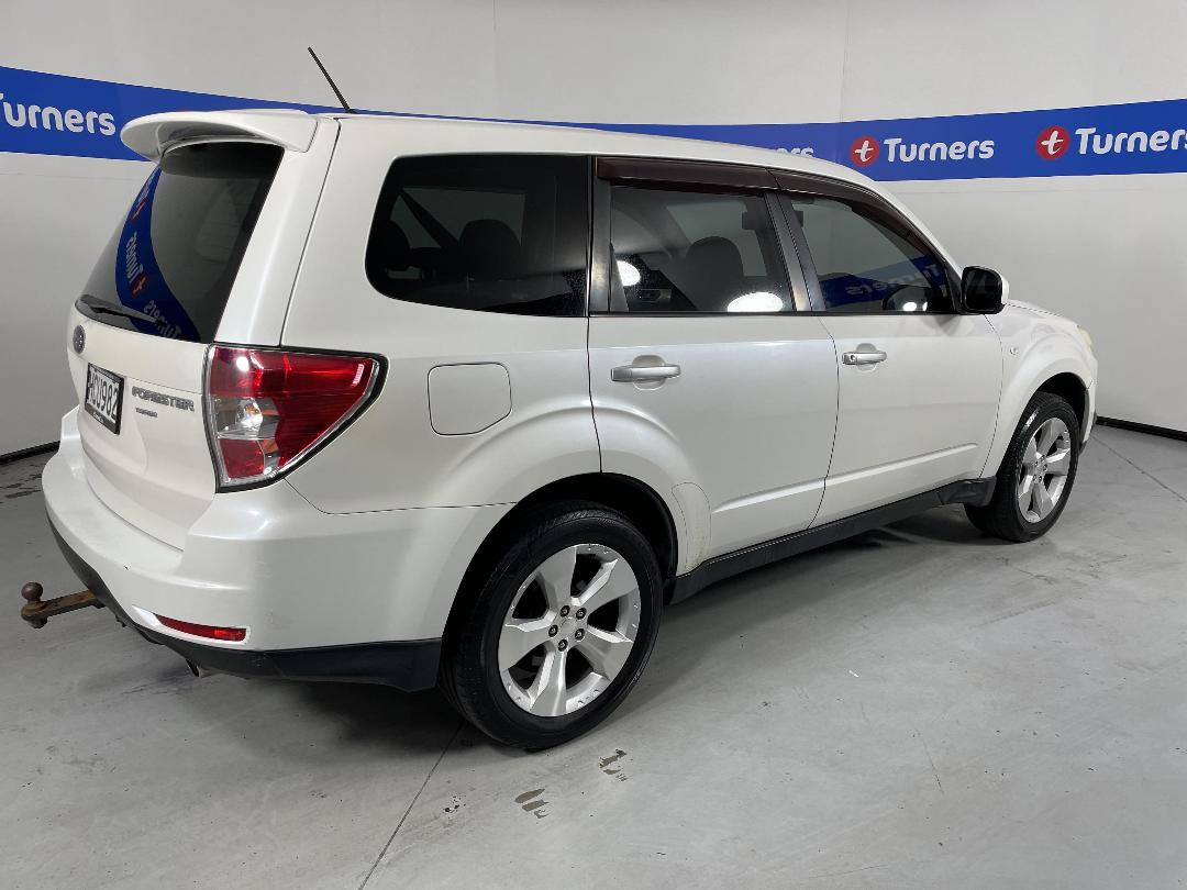 Photo '7' of Subaru Forester