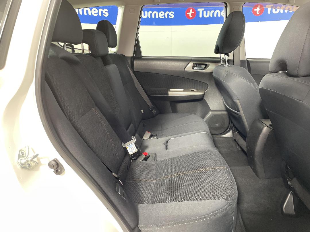 Photo '20' of Subaru Forester