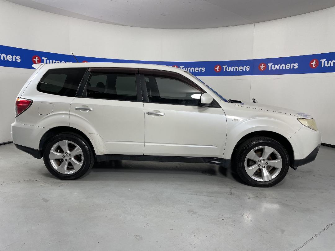 Photo '23' of Subaru Forester