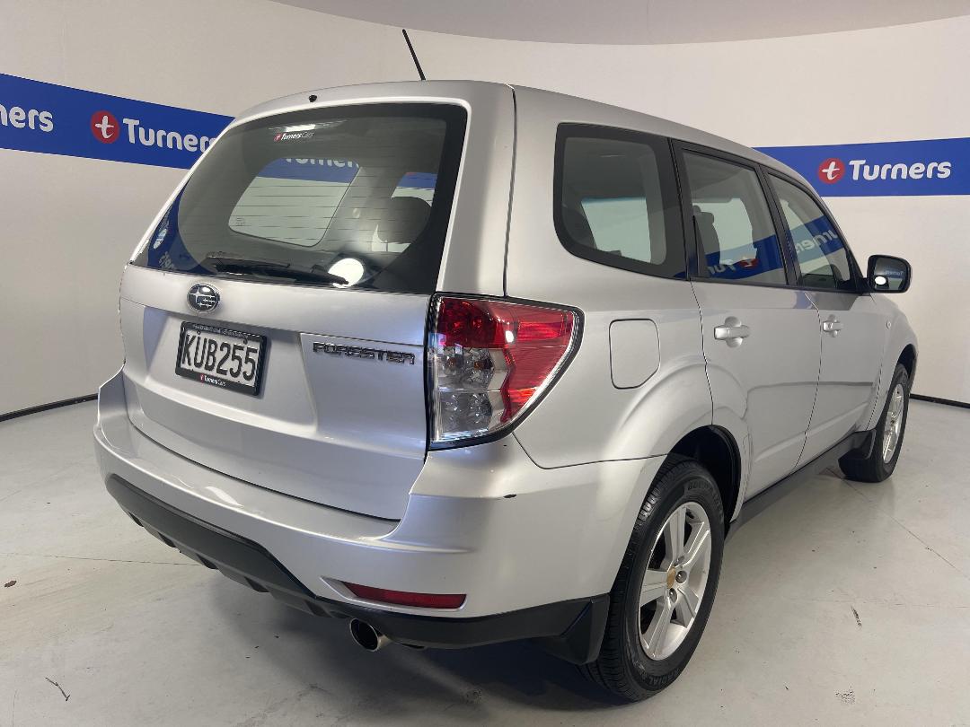 Photo '7' of Subaru Forester