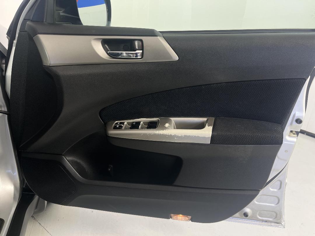 Photo '15' of Subaru Forester