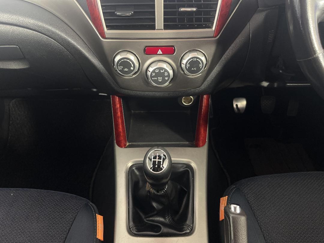 Photo '18' of Subaru Forester