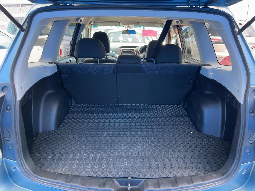 Photo '13' of Subaru Forester XS