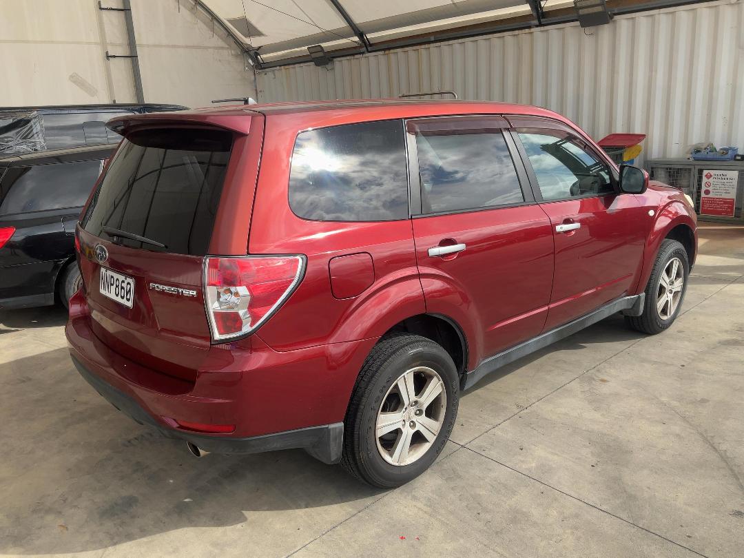 Photo '6' of Subaru Forester