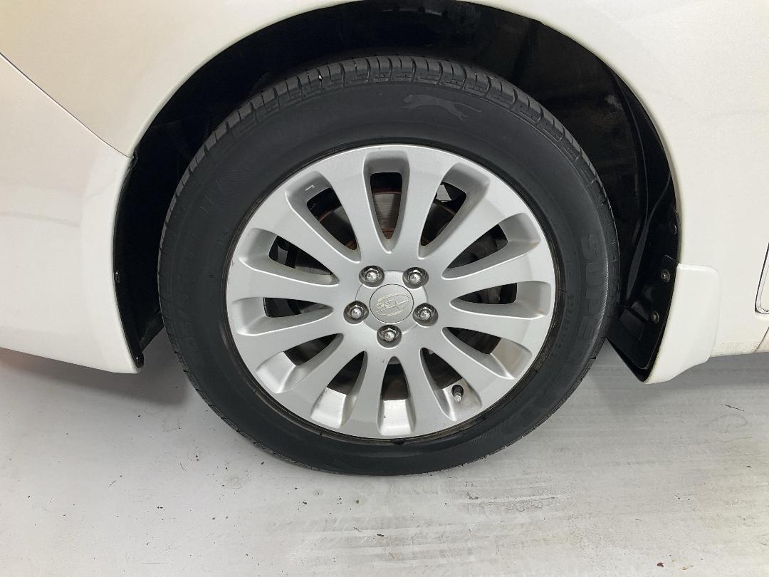 Photo '10' of Subaru Impreza