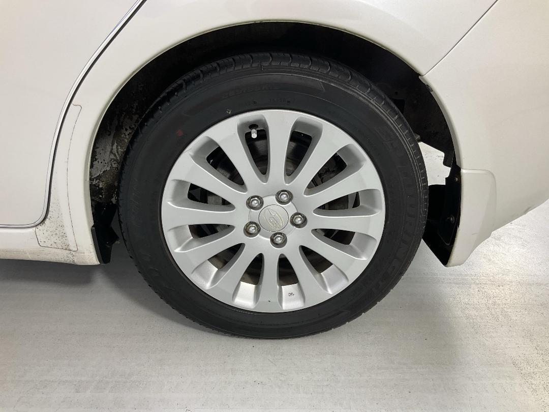 Photo '11' of Subaru Impreza