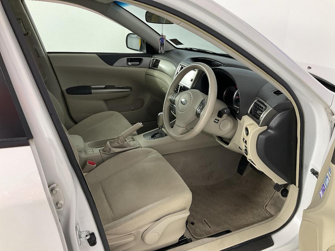 Photo '16' of Subaru Impreza