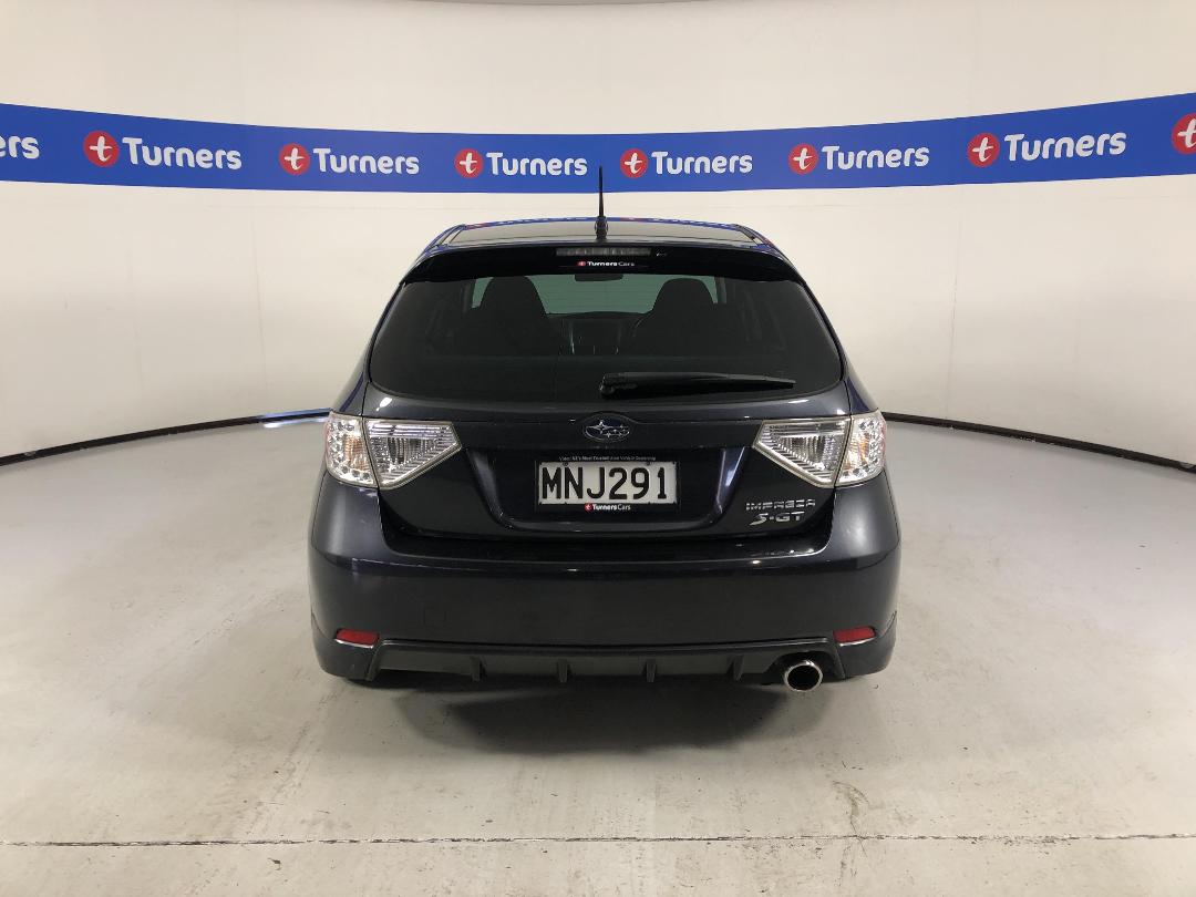 Photo '6' of Subaru Impreza