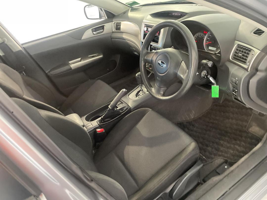 Photo '16' of Subaru Impreza Photo '16' of Subaru Impreza