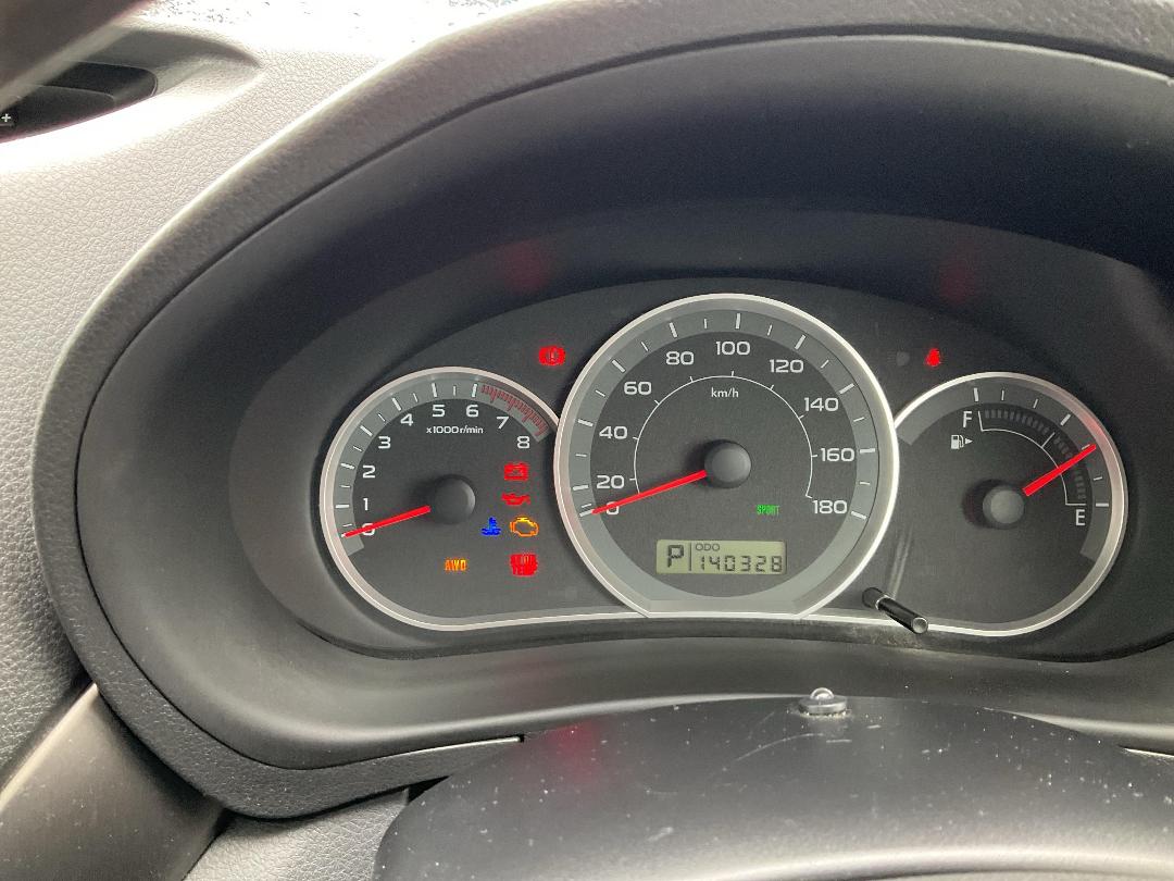 Photo '2' of Subaru Impreza Photo '2' of Subaru Impreza