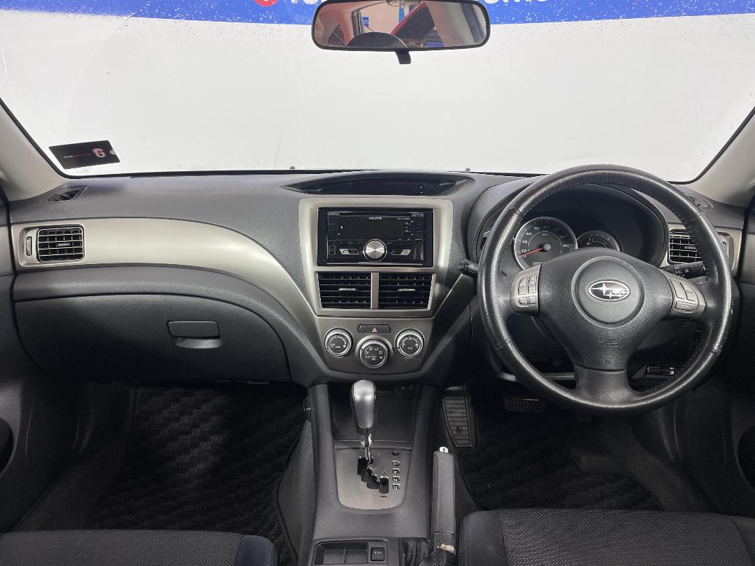 Photo '17' of Subaru Impreza Photo '17' of Subaru Impreza