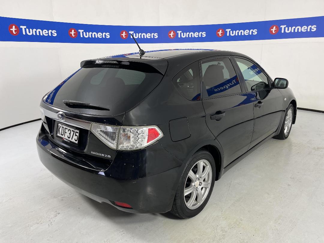 Photo '7' of Subaru Impreza Photo '7' of Subaru Impreza