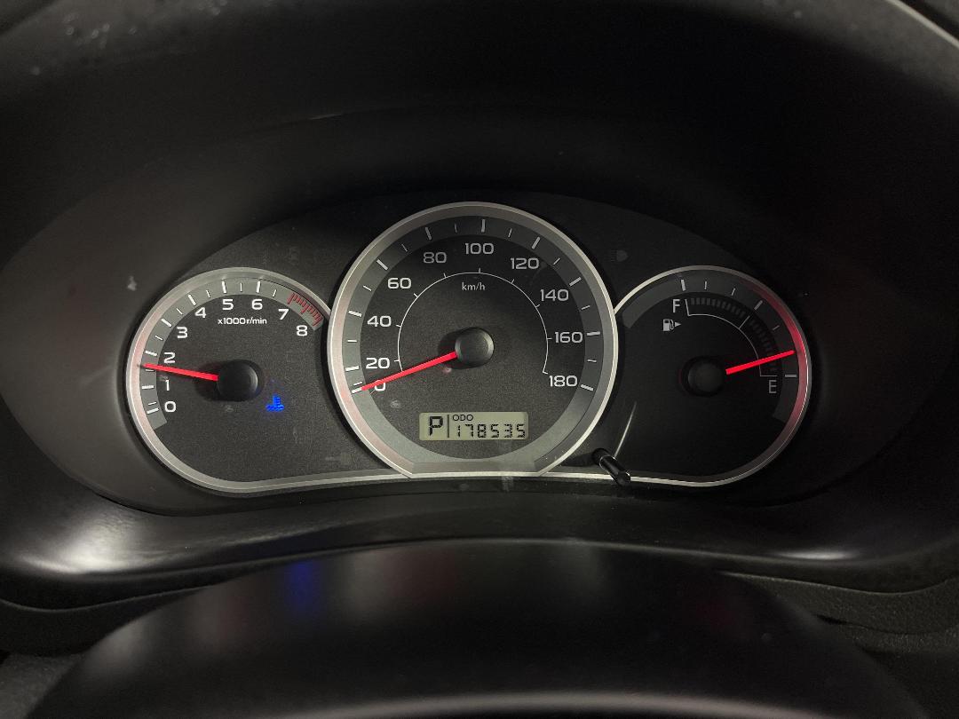 Photo '21' of Subaru Impreza Photo '21' of Subaru Impreza