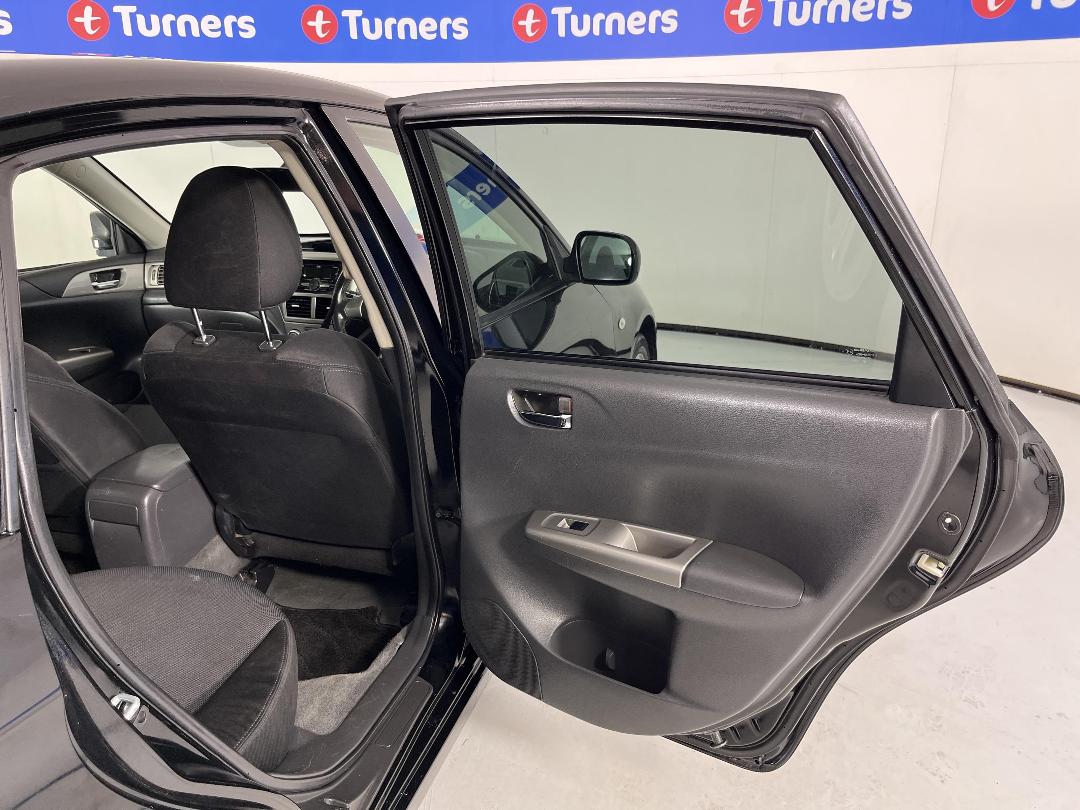 Photo '19' of Subaru Impreza Photo '19' of Subaru Impreza