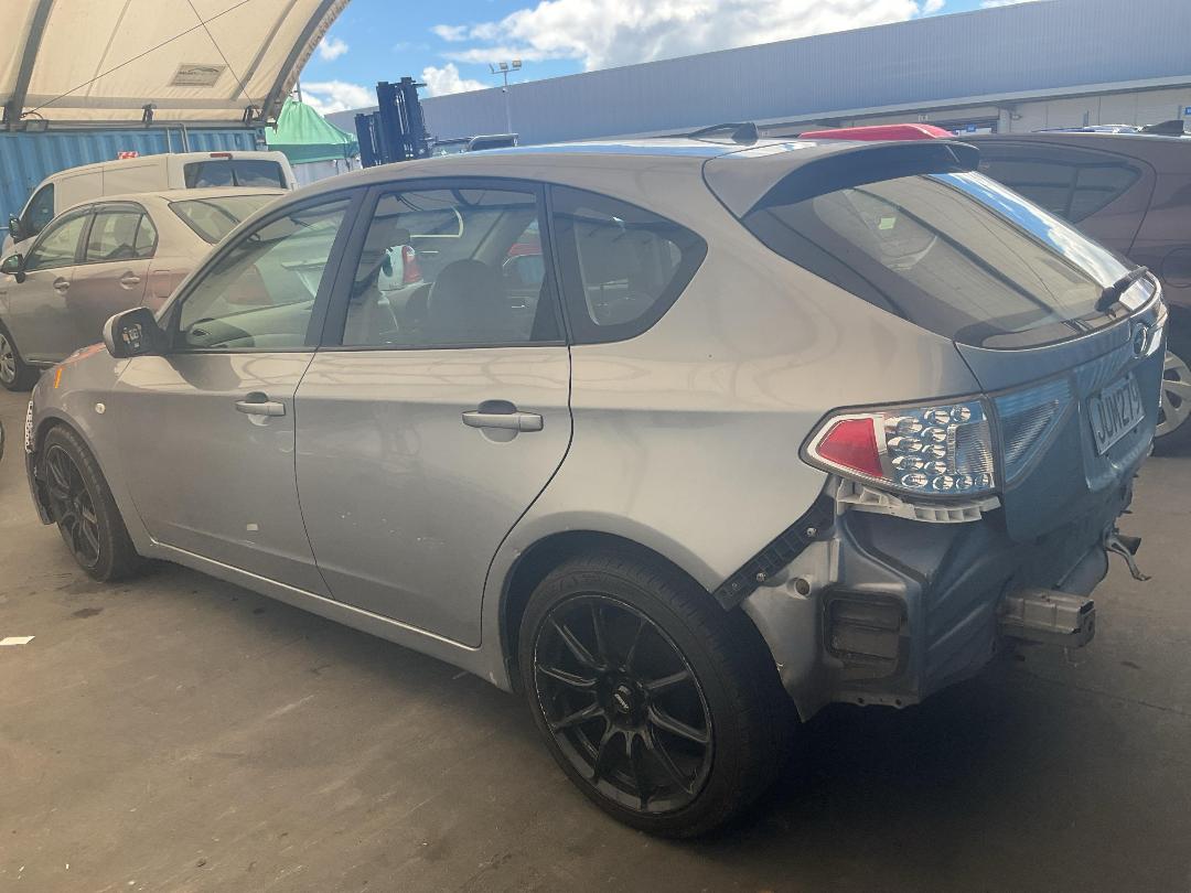 Photo '4' of Subaru Impreza