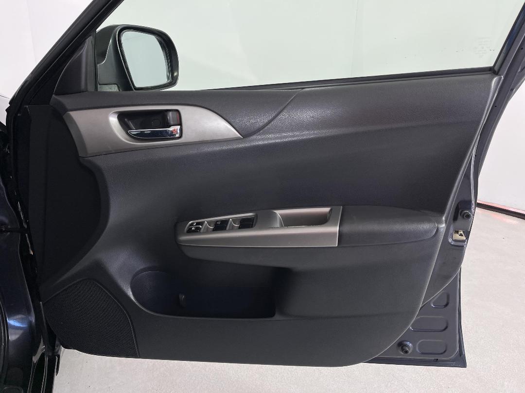 Photo '15' of Subaru Impreza