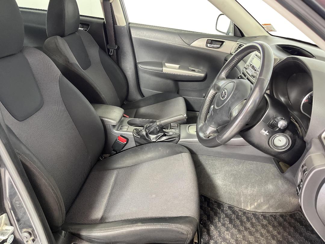 Photo '16' of Subaru Impreza