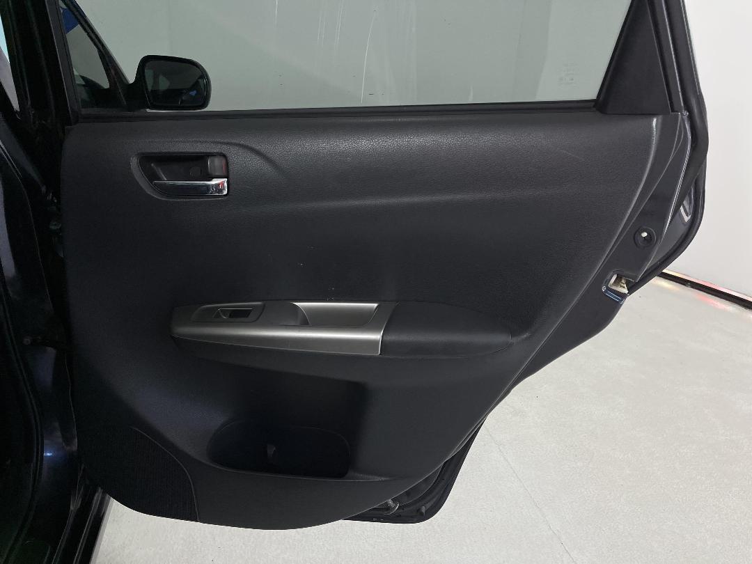 Photo '19' of Subaru Impreza