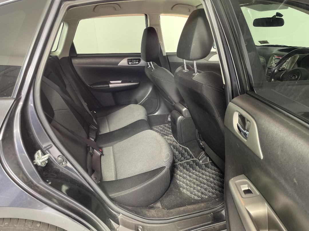 Photo '20' of Subaru Impreza Photo '20' of Subaru Impreza