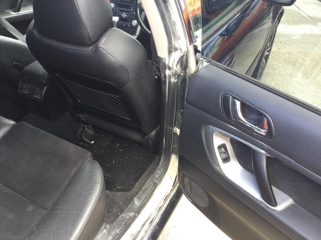 Photo '7' of Subaru Legacy