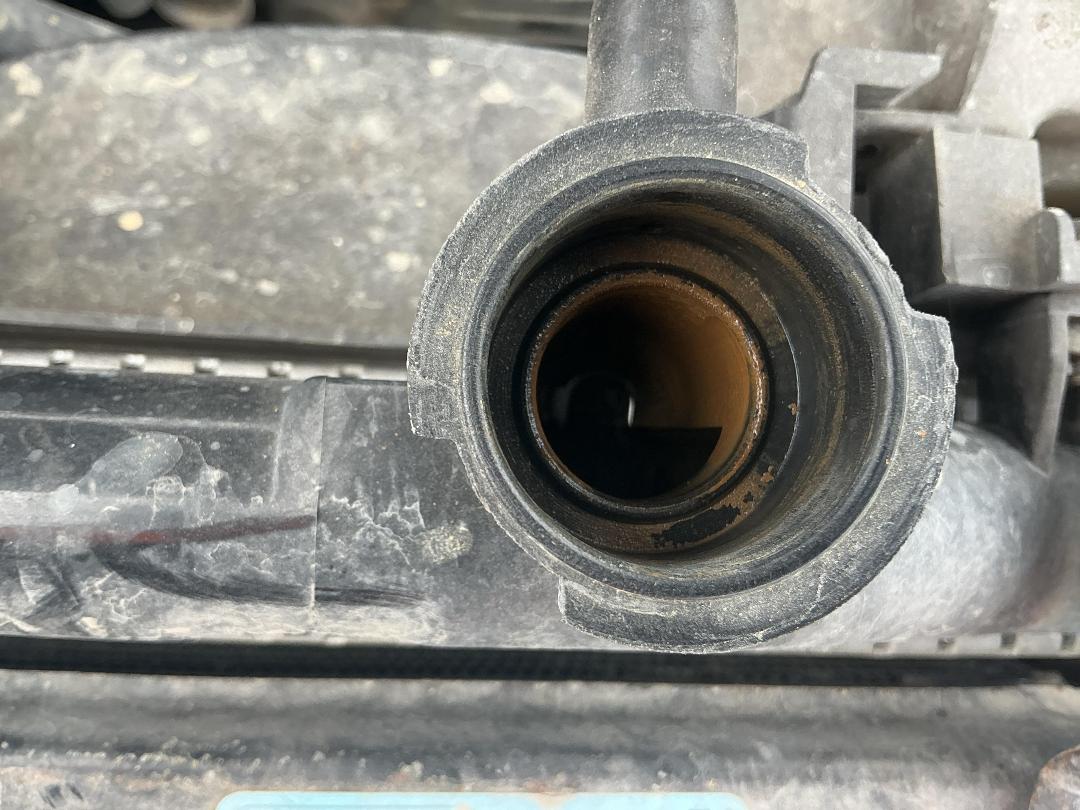 Photo '22' of Subaru Legacy