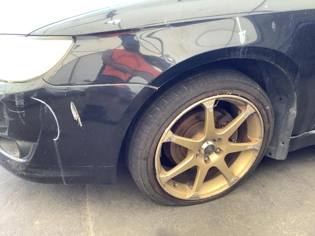 Photo '2' of Subaru Legacy Photo '2' of Subaru Legacy