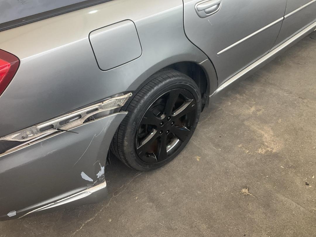 Photo '13' of Subaru Legacy Photo '13' of Subaru Legacy