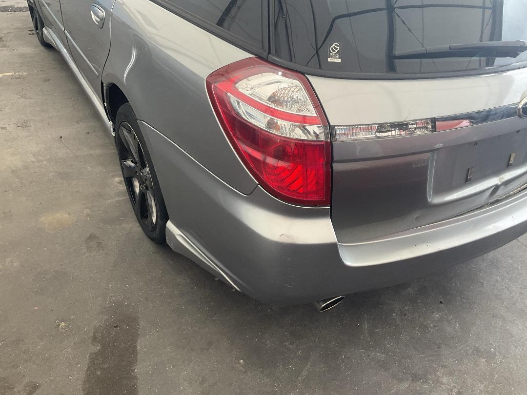 Photo '11' of Subaru Legacy Photo '11' of Subaru Legacy