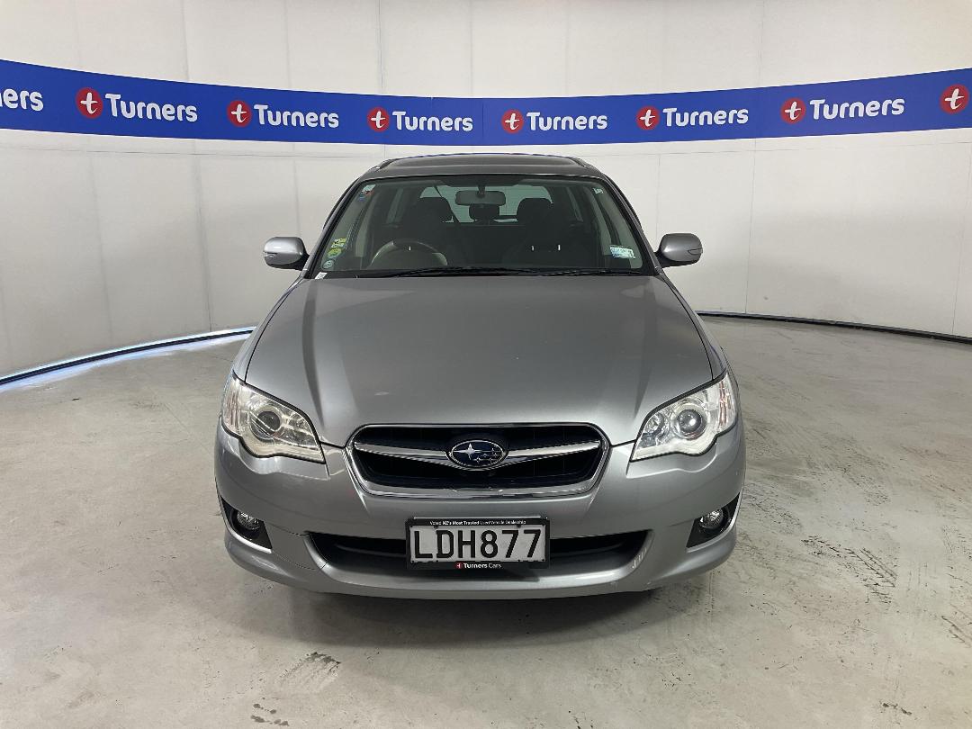 Photo '2' of Subaru Legacy