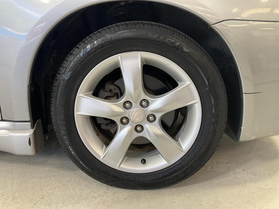 Photo '9' of Subaru Legacy