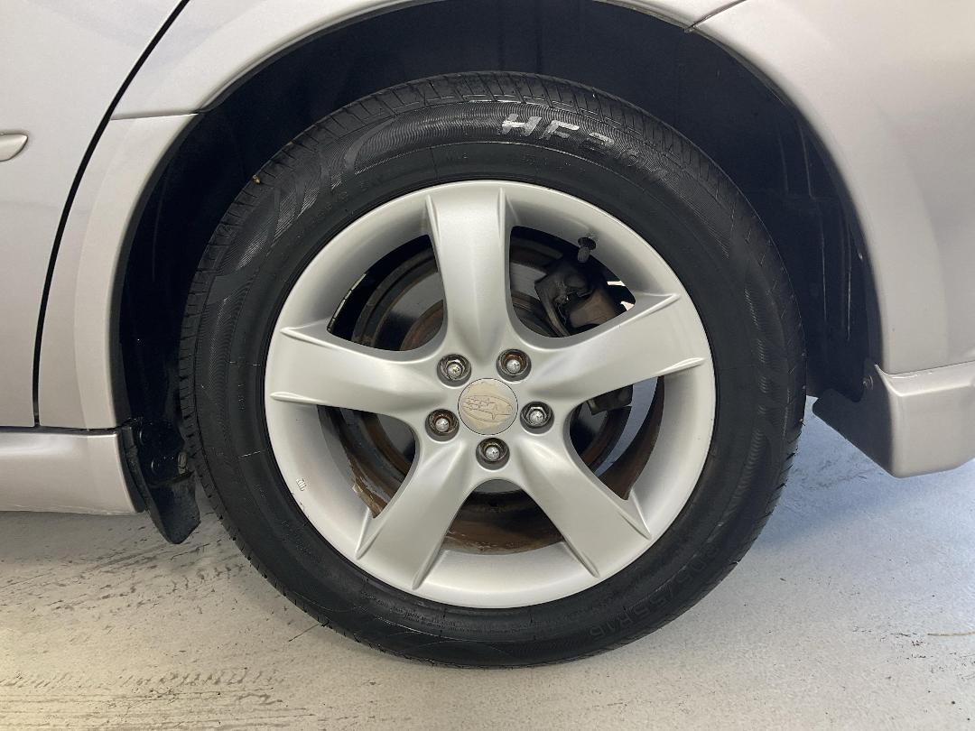 Photo '11' of Subaru Legacy