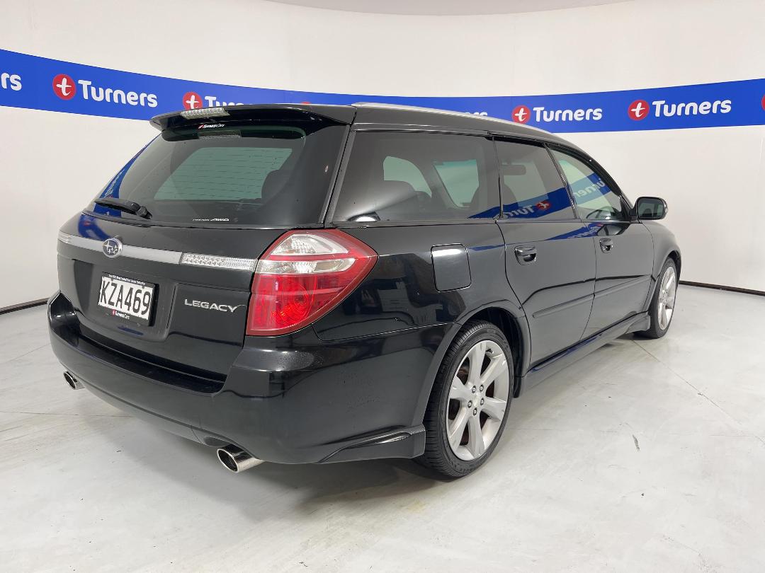 Photo '7' of Subaru Legacy