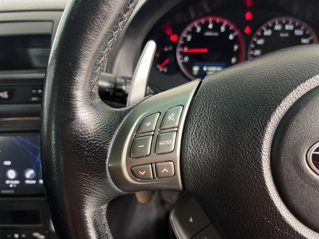 Photo '24' of Subaru Legacy