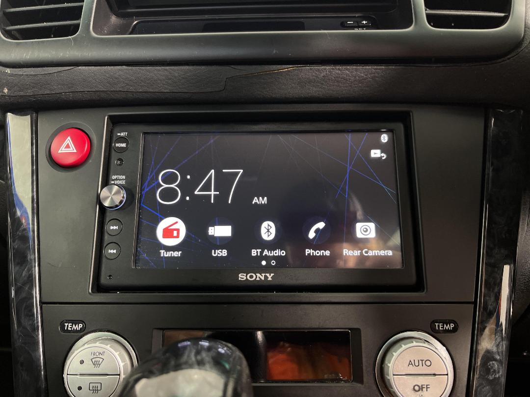 Photo '26' of Subaru Legacy