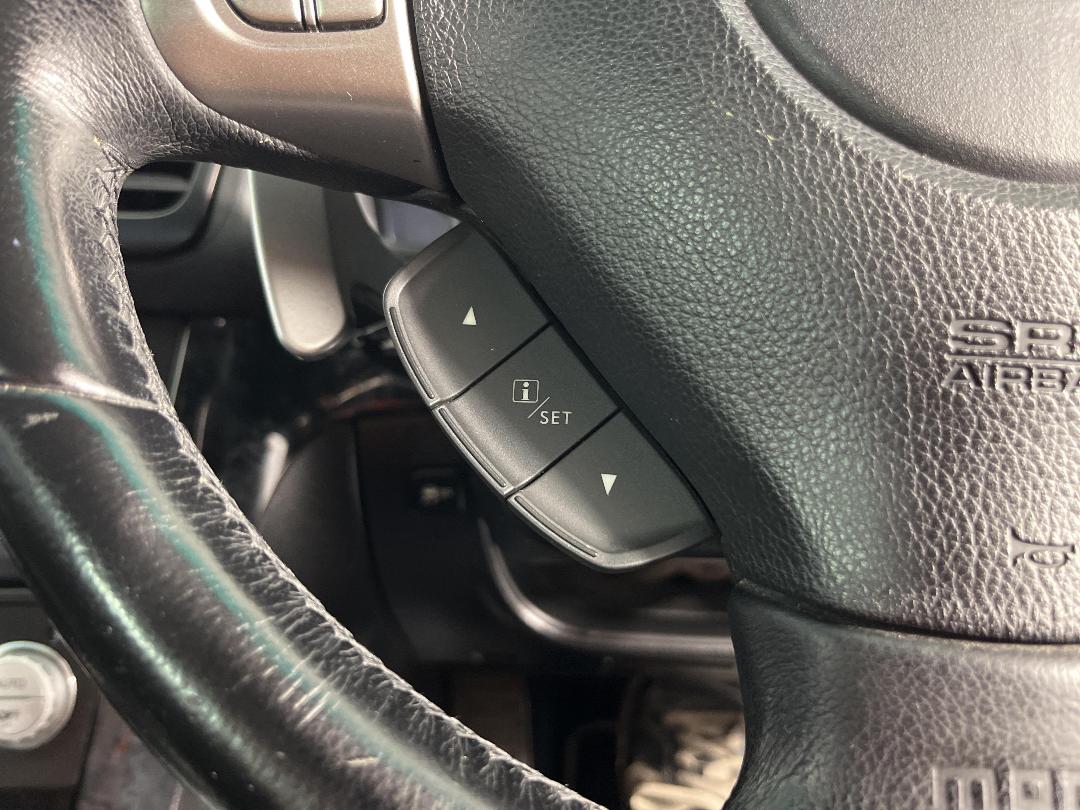 Photo '25' of Subaru Legacy