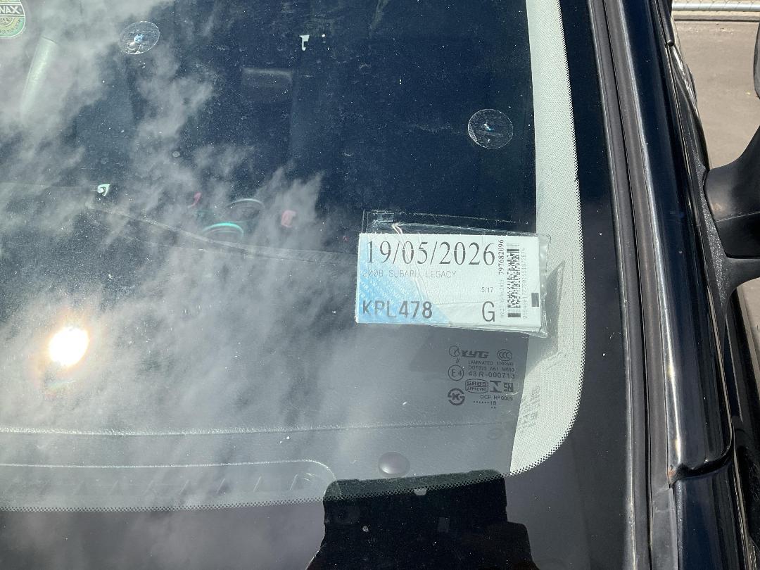 Photo '2' of Subaru Legacy