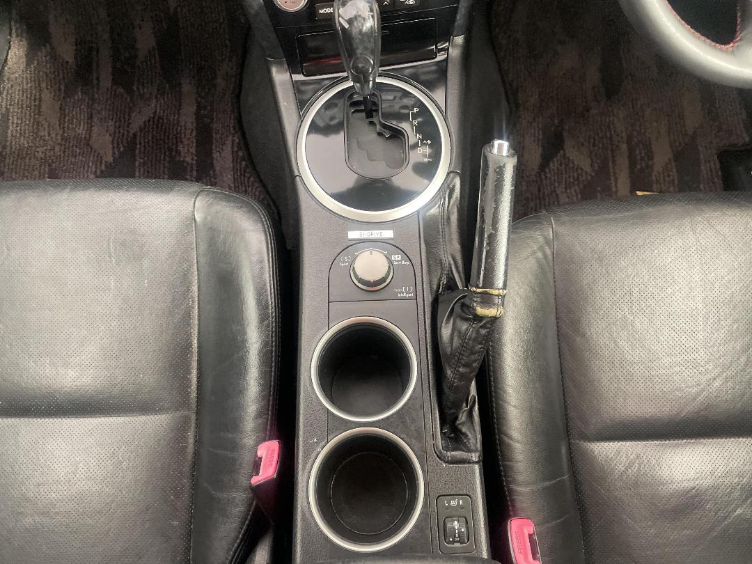 Photo '18' of Subaru Legacy