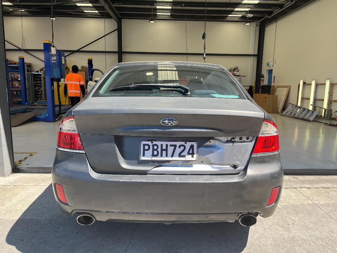 Photo '5' of Subaru Legacy Photo '5' of Subaru Legacy