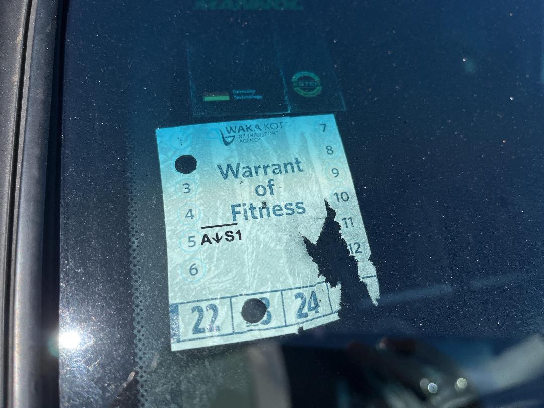 Photo '14' of Subaru Legacy Photo '14' of Subaru Legacy