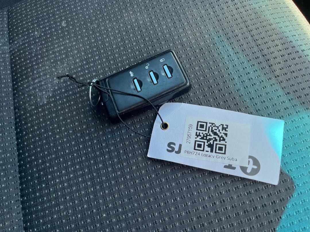 Photo '12' of Subaru Legacy Photo '12' of Subaru Legacy