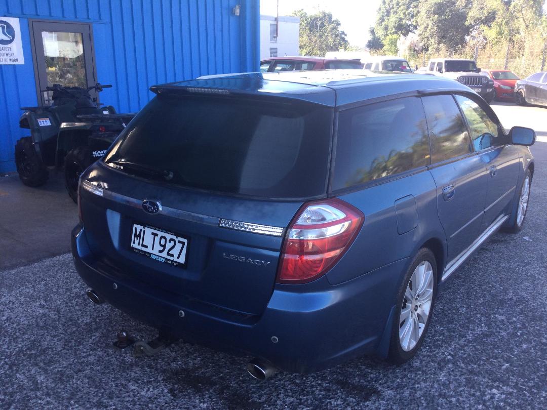 Photo '4' of Subaru Legacy