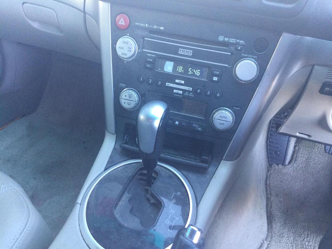 Photo '15' of Subaru Legacy