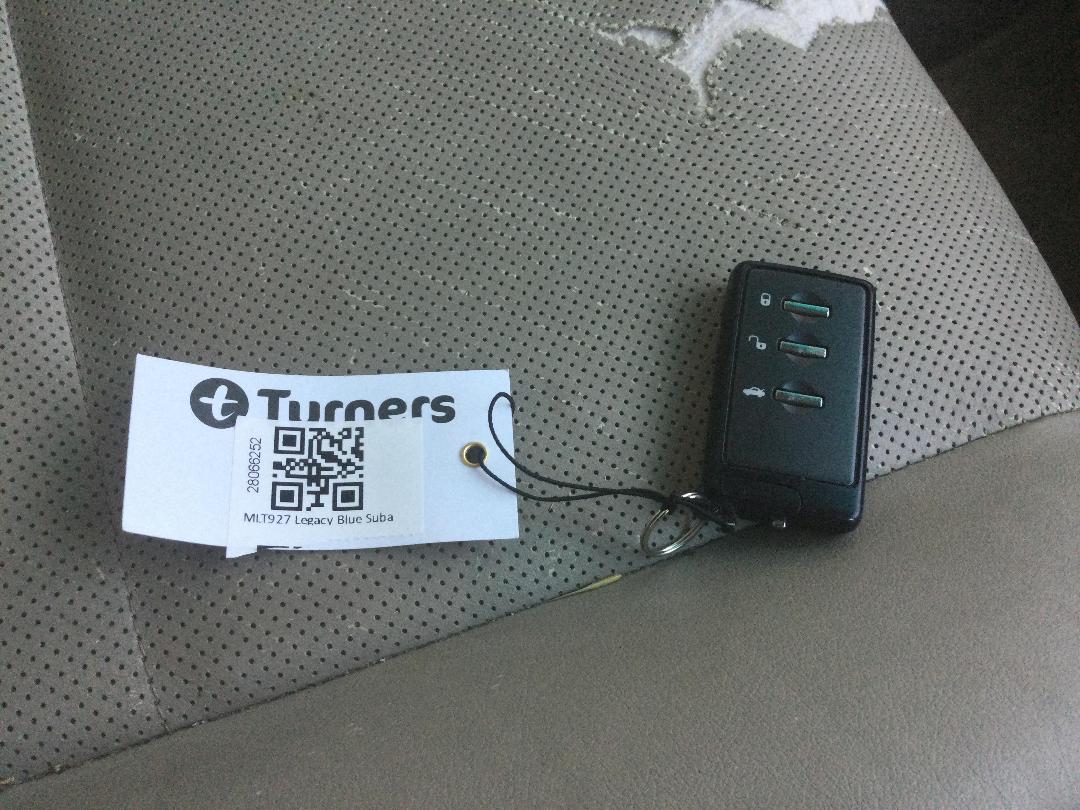 Photo '16' of Subaru Legacy